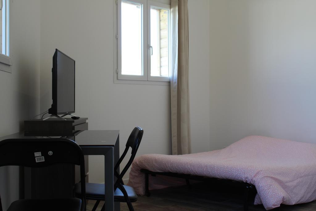Etablissements Coulon - Begles Apartment ภายนอก รูปภาพ